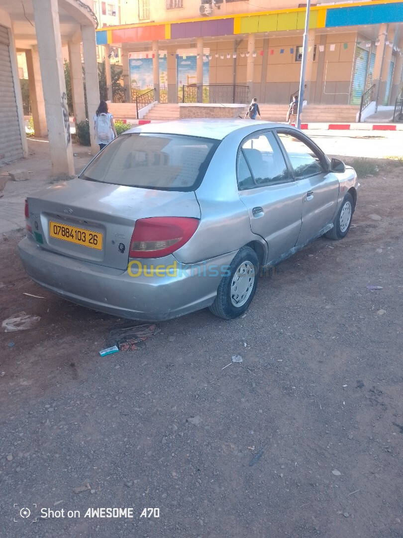 Kia Rio 5 portes 2003 Style