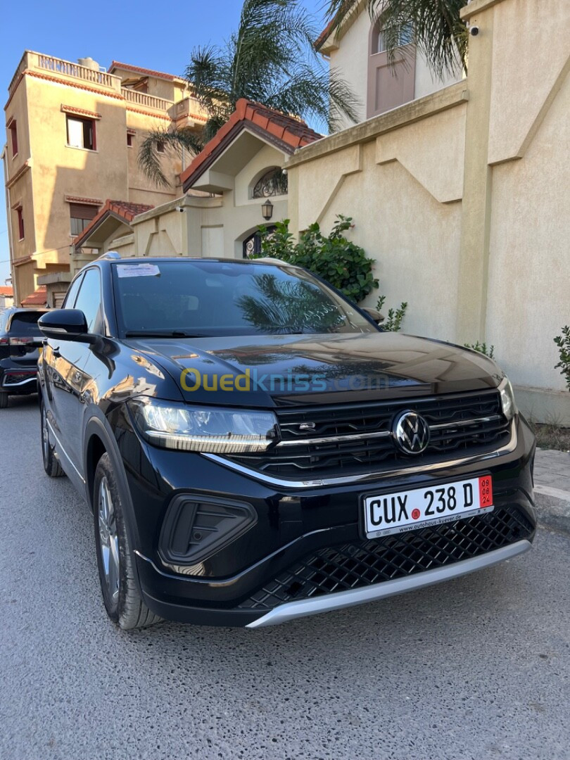 Volkswagen T-Cross 2024 R LINE  intérieur extérieur