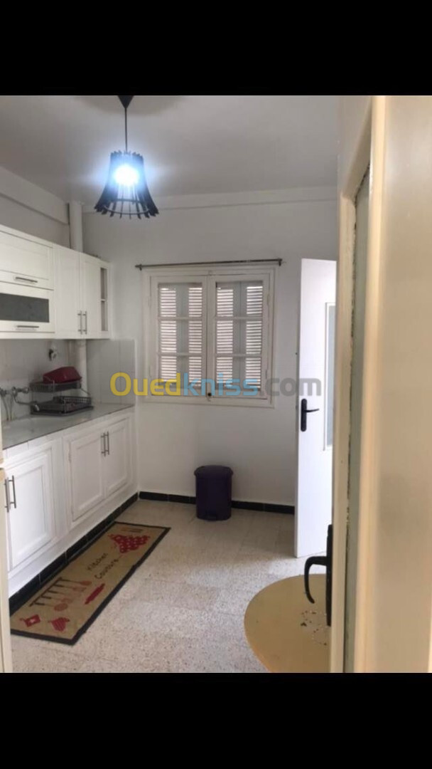 Location vacances Appartement F3 Mostaganem Mostaganem