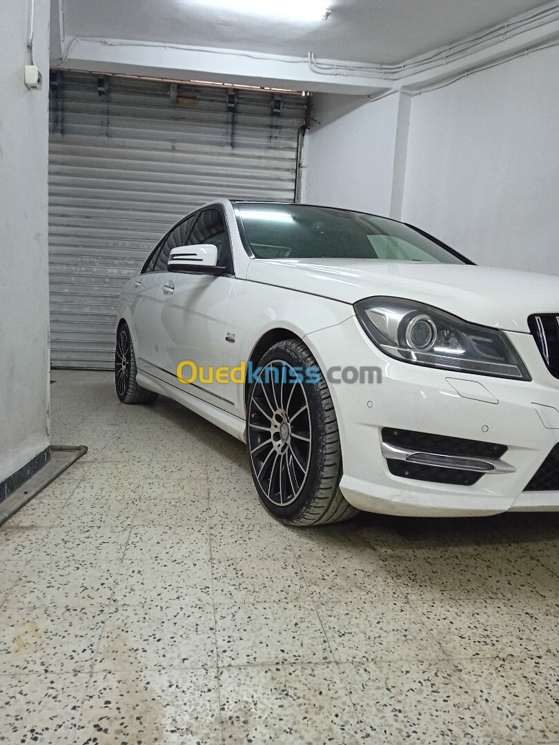 Mercedes Classe C 2014 250 AMG Line