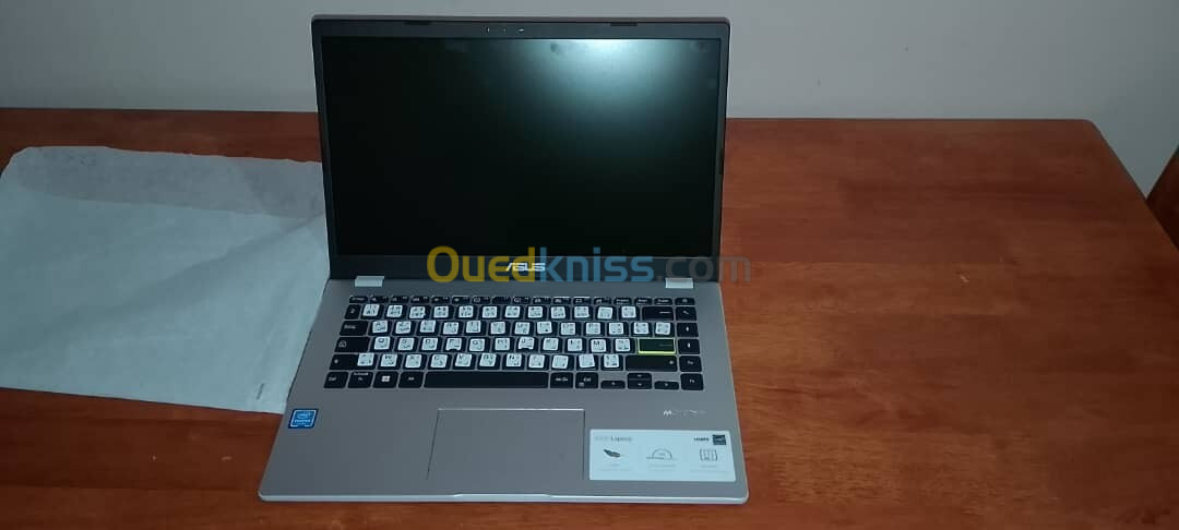 ASUS E410M