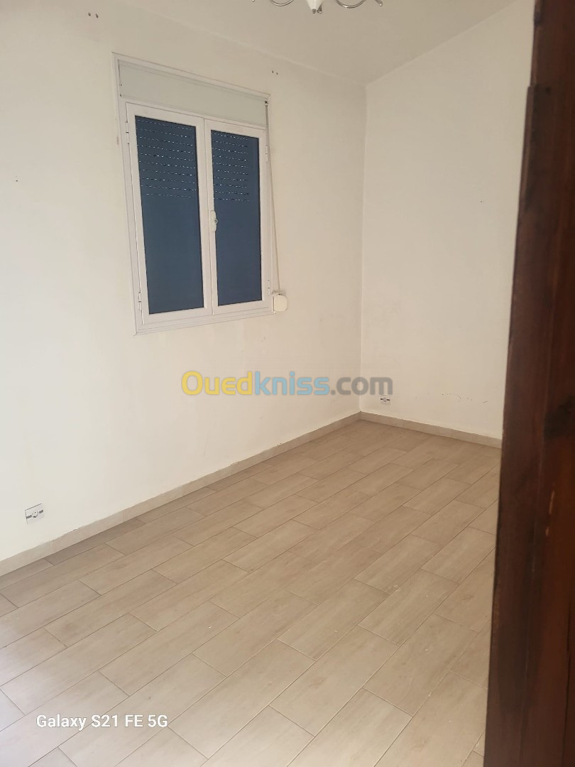 Location Appartement F4 Alger Ain naadja