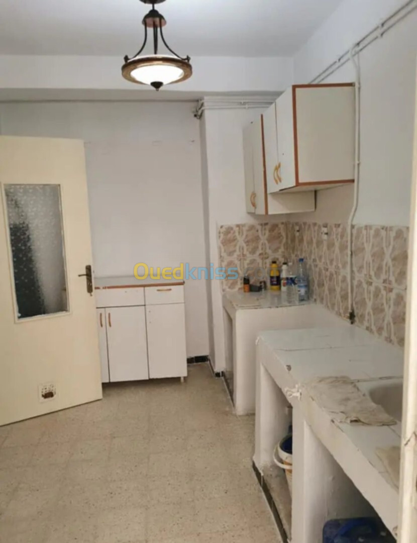 Location Appartement F3 Alger Bab ezzouar