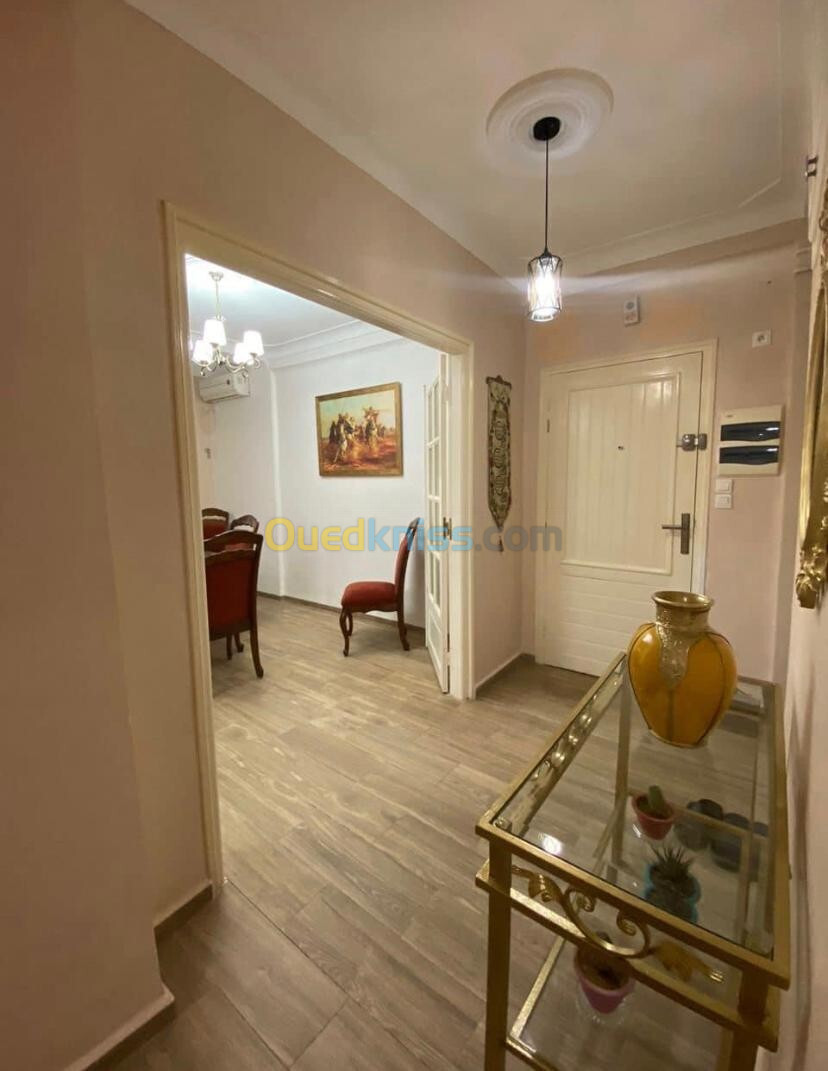 Location Appartement F3 Alger Draria