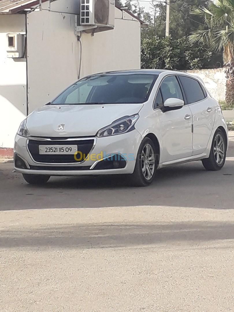 Peugeot 208 2015 Allure Facelift