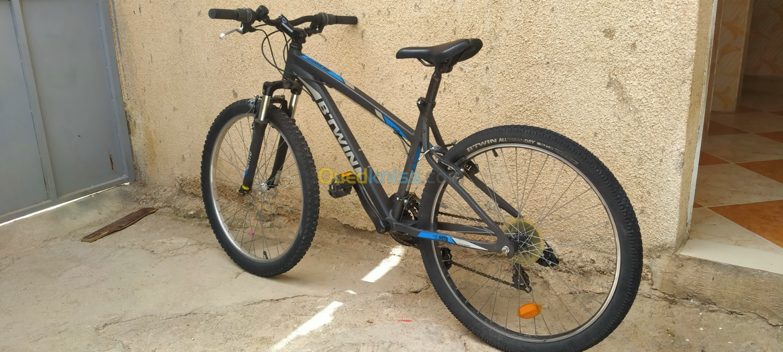 2 vélos occasion comme neuf 