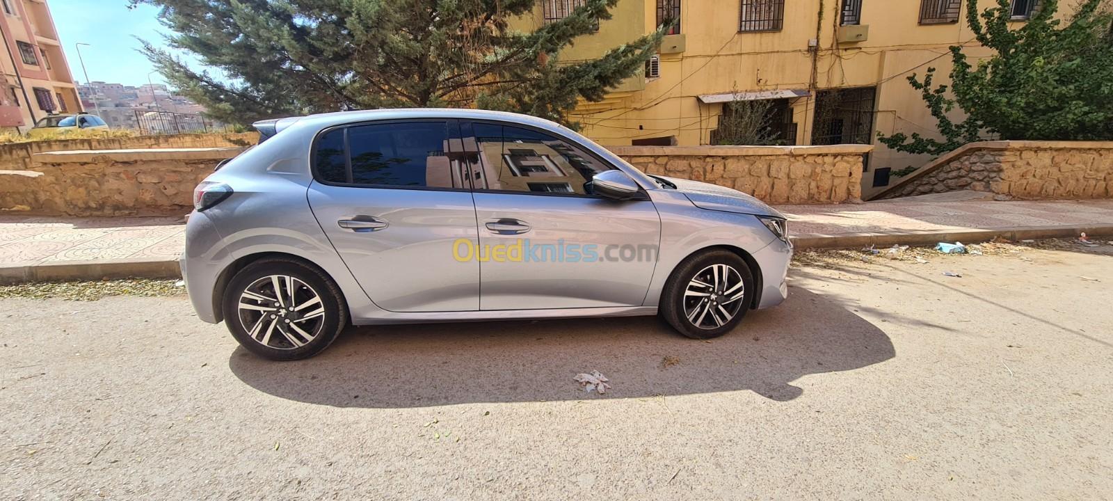 Peugeot 208 2022 Allure