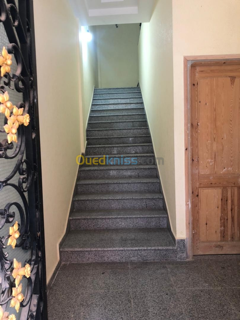 Location Appartement F2 Alger Draria