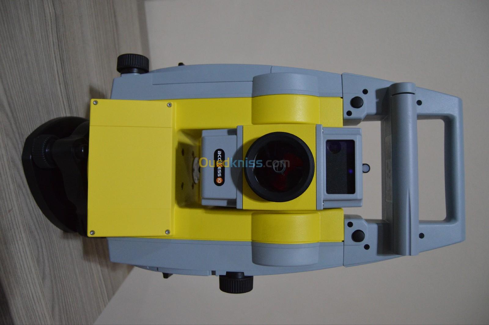   Leica Station total Geomax Zoom70 R1000 1" Robotic 