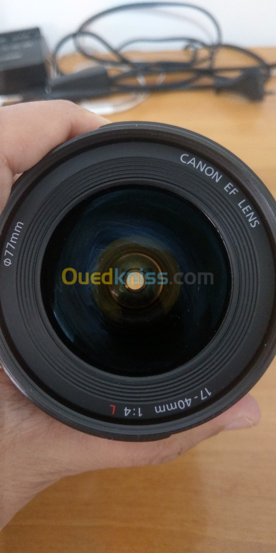 Objectif CANON 17-40 mm F4