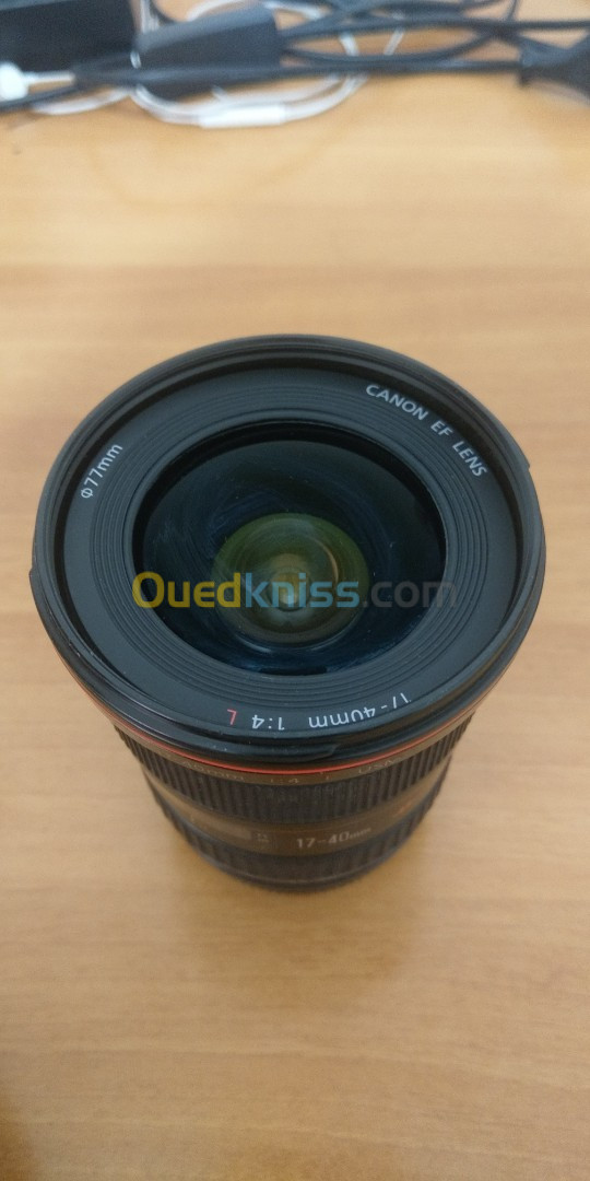 Objectif CANON 17-40 mm F4