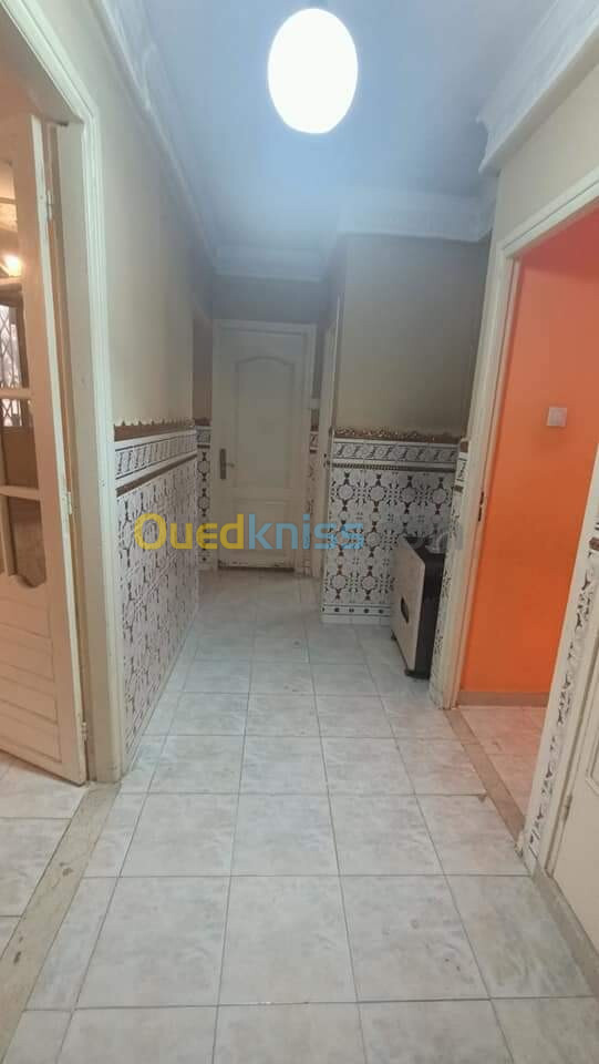 Location Appartement F3 Alger Bab ezzouar