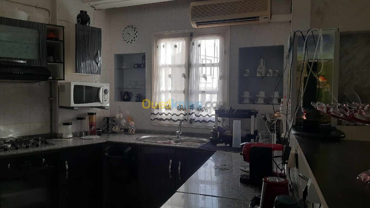 Location Appartement F3 Alger Ain benian