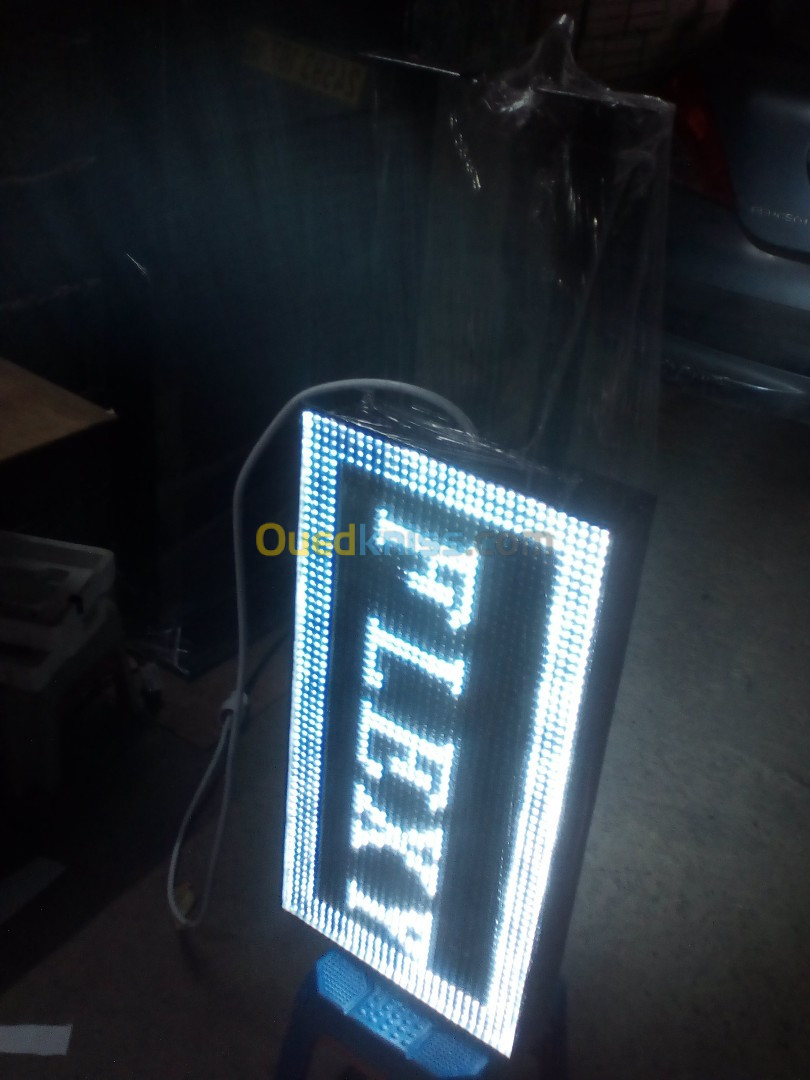 fabrication panneaux led