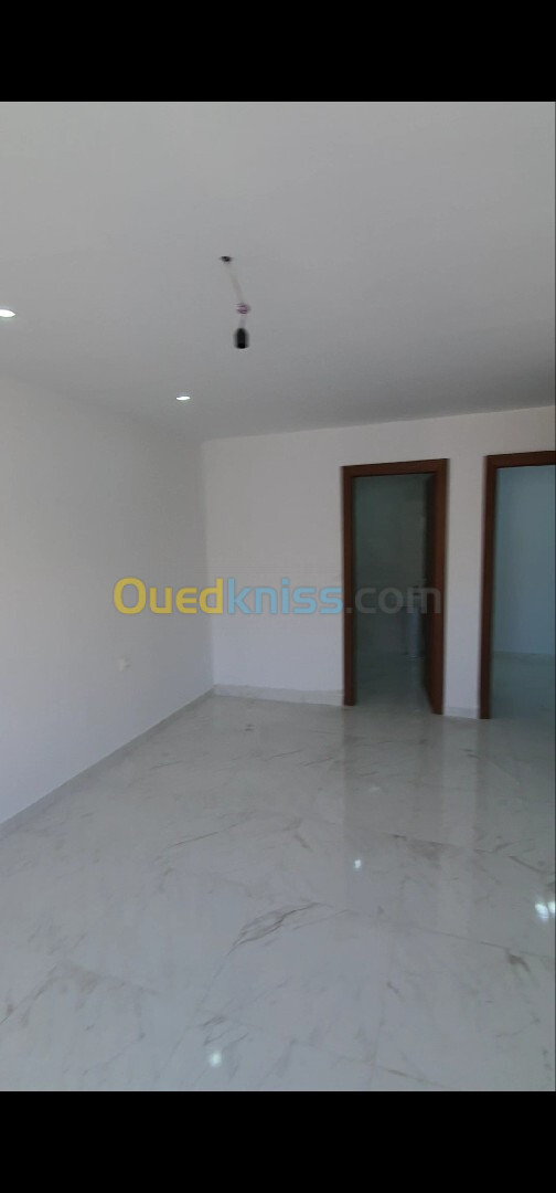 Location Appartement F5 Alger Cheraga