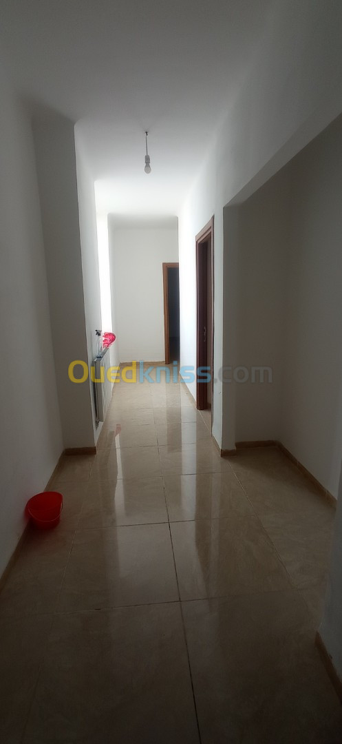 Location Appartement F4 Oran Oran