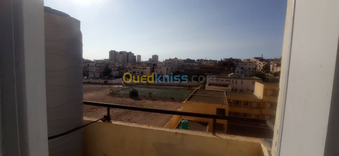 Location Appartement F3 Oran Bir el djir