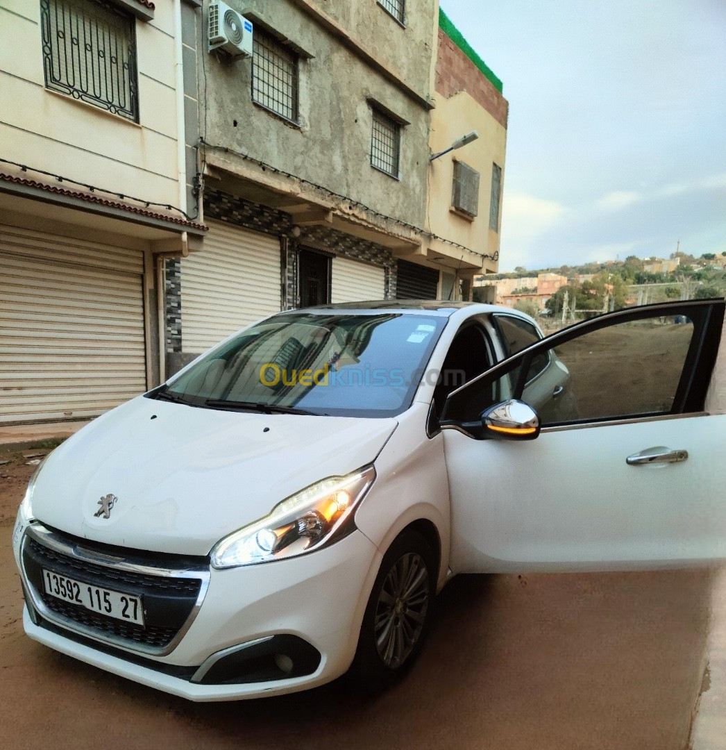 Peugeot 208 2015 Allure Facelift