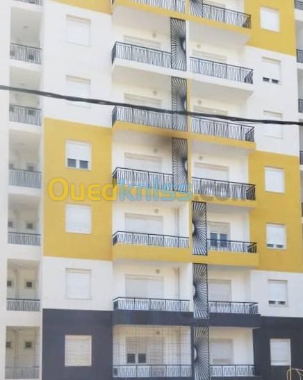 Echange Appartement F4 Alger Souidania