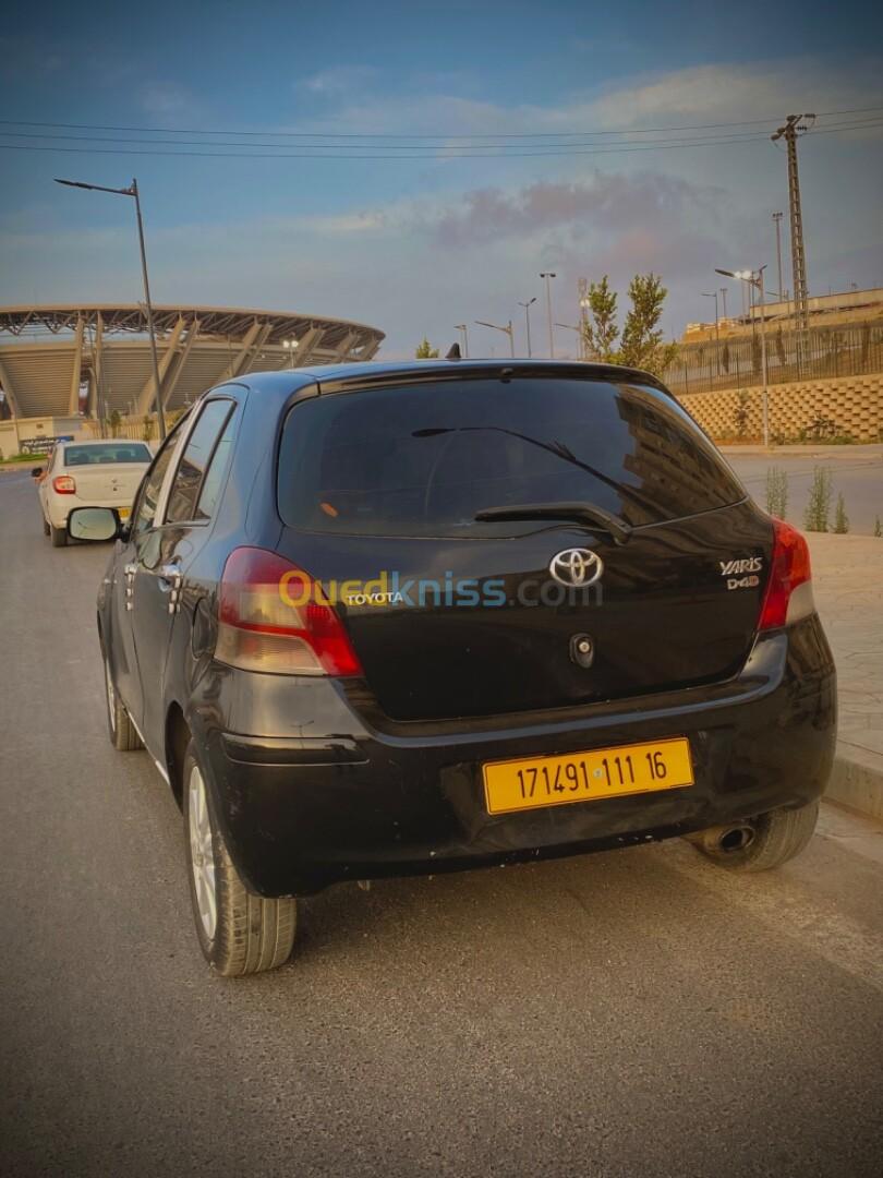 Toyota Yaris 2011 Yaris