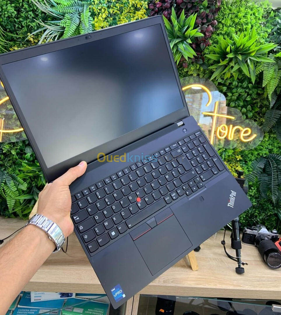 LENOVO THINKPAD P15V I7 12eme 32gb/512gb NVIDIA RTX A2000