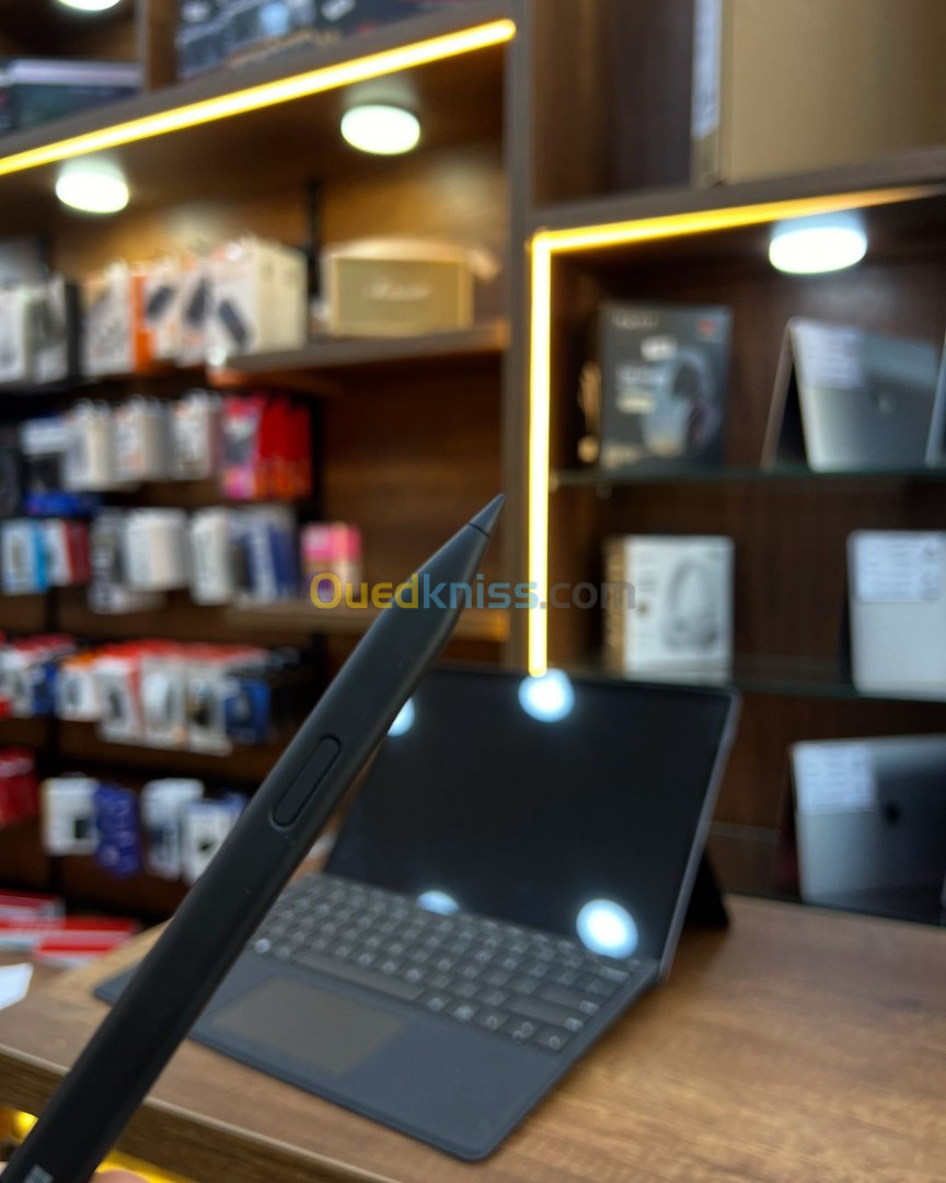 MICROSOFT SURFACE Pro 8 I5 11eme 8gb/256gb  iris xe graphique