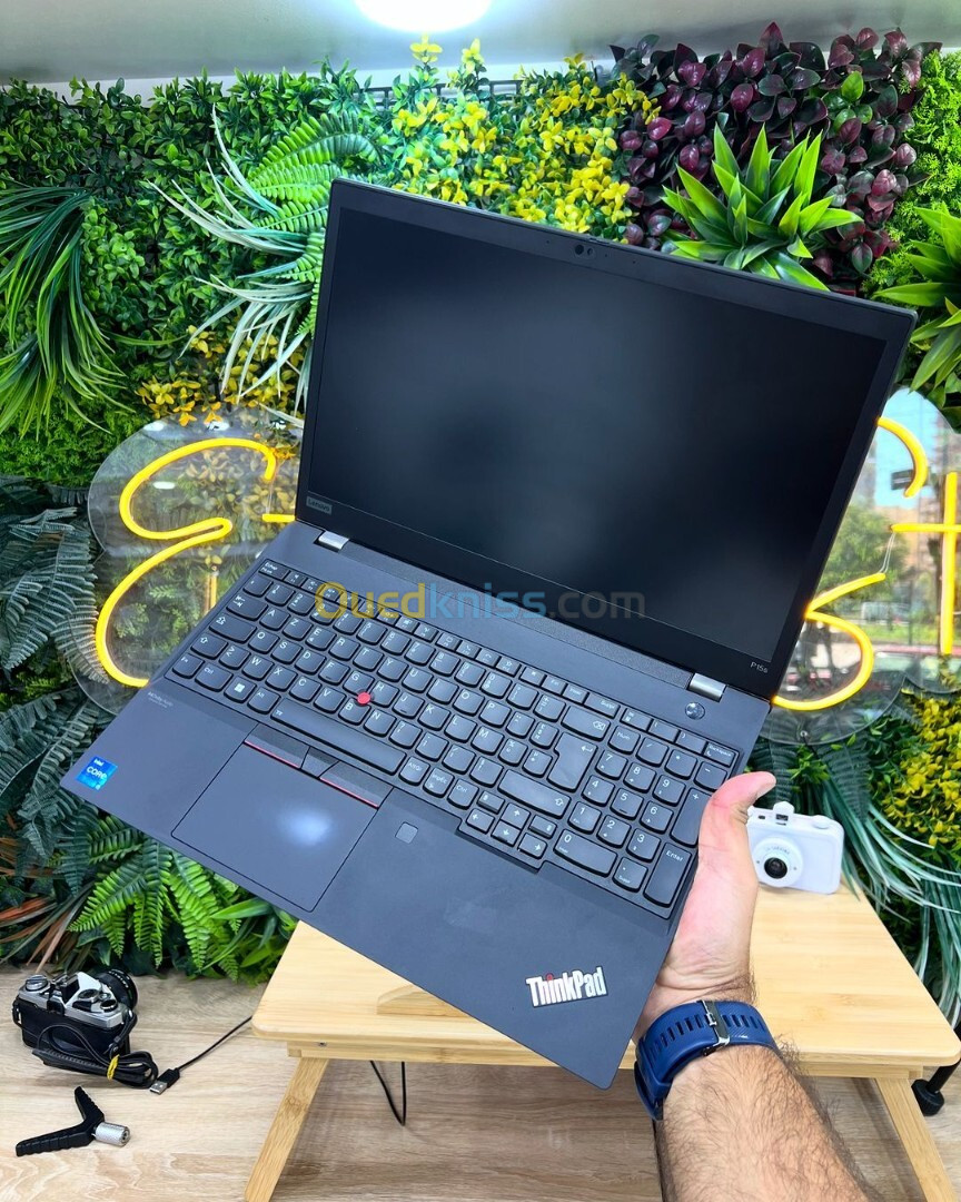 THINKPAD P15S I7 11EME 16GB/512GB  NVIDIA T500 