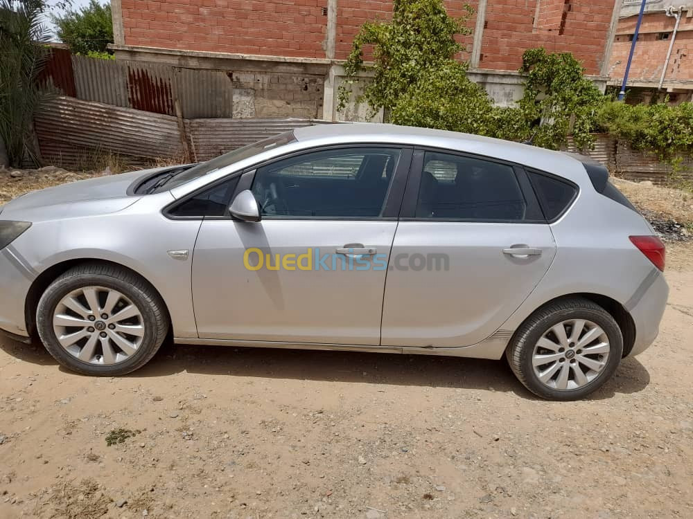 Opel Astra 2014 Astra