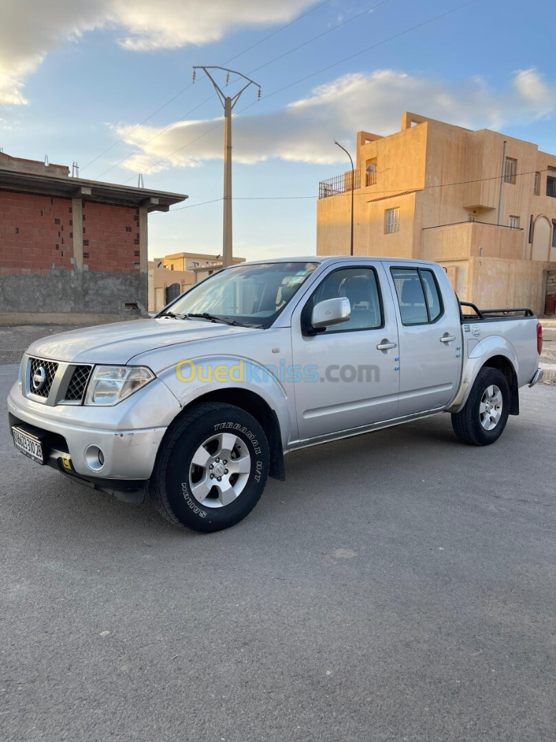 Nissan Navara 2010 Elegance 4x4