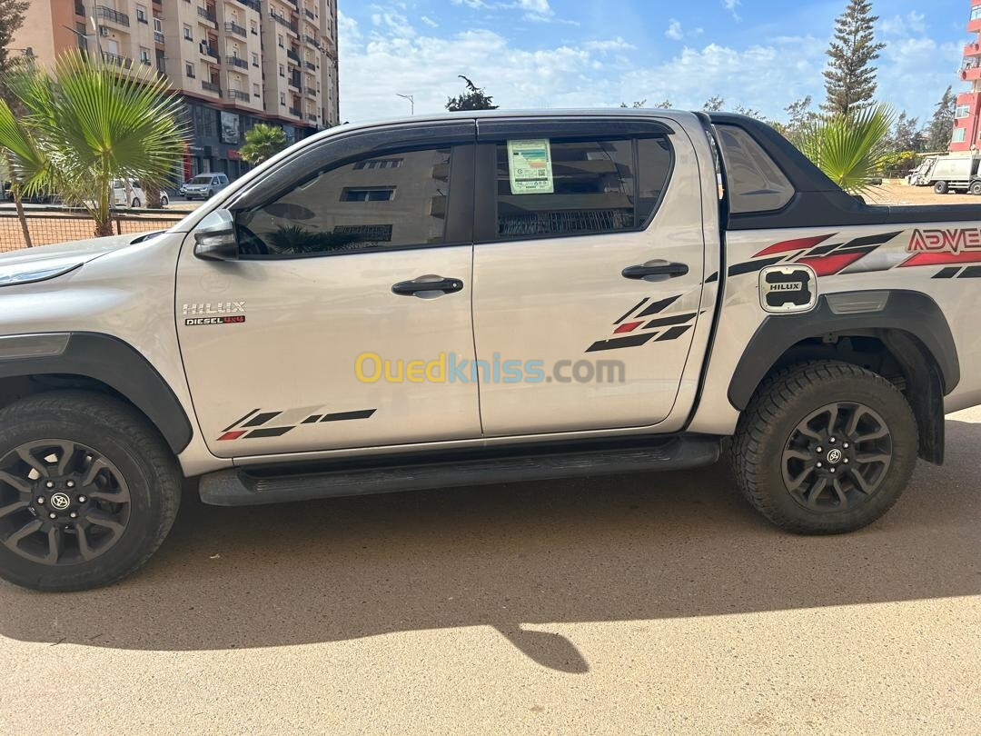 Toyota Hilux 2022 LEGEND DC 4x4 Pack Luxe