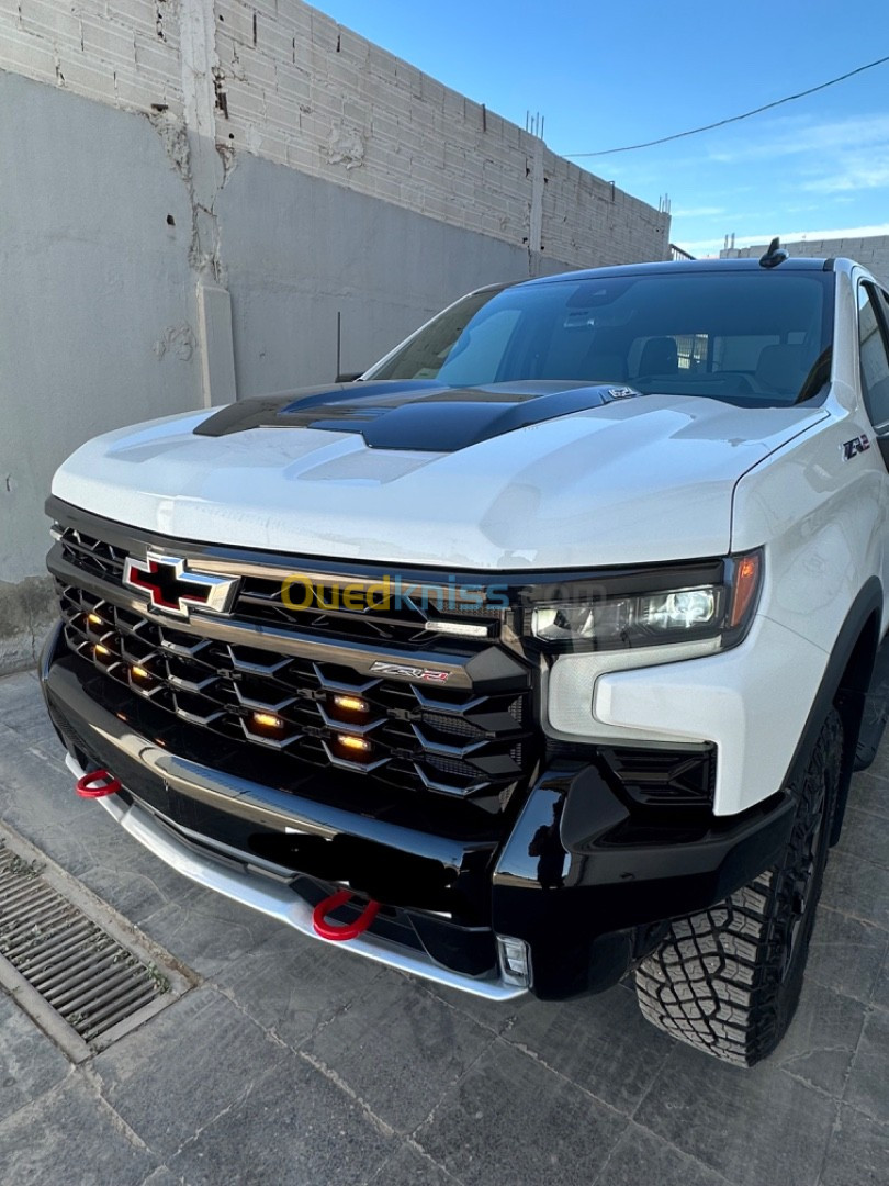 Chevrolet Silverado 2024 ZR2