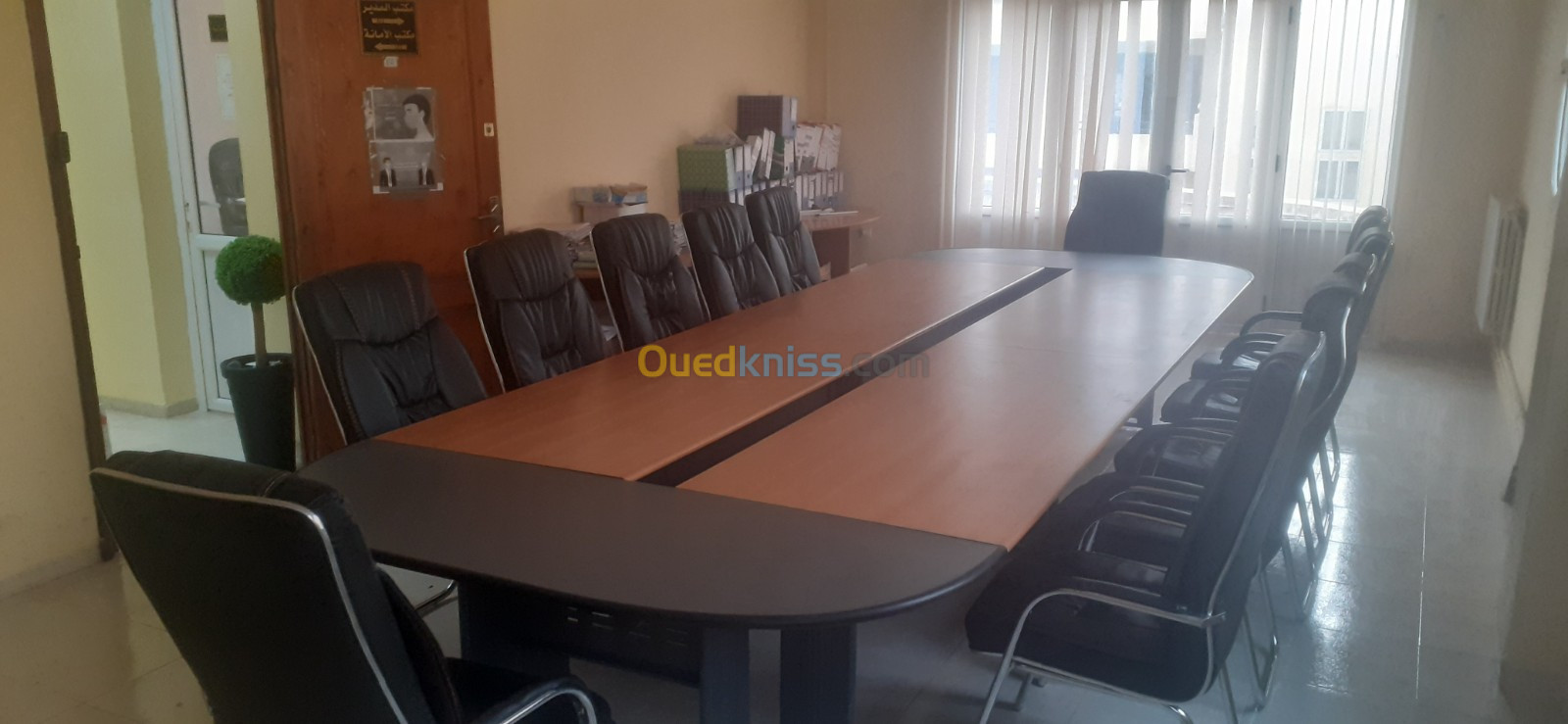 Mobilier de bureau professionnel 