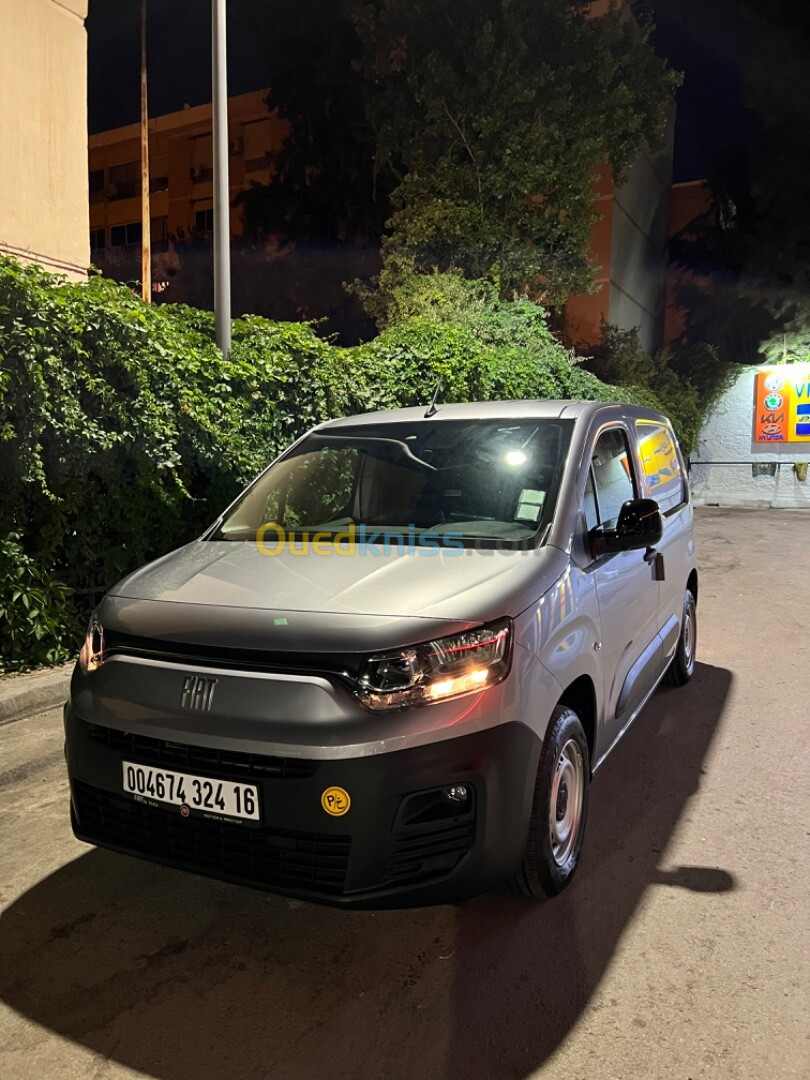 Fiat Doblo 2024 Itali