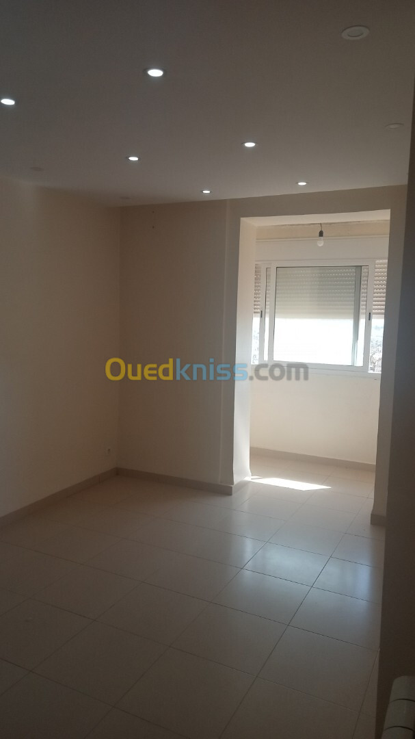 Vente Appartement F3 Alger Bouzareah