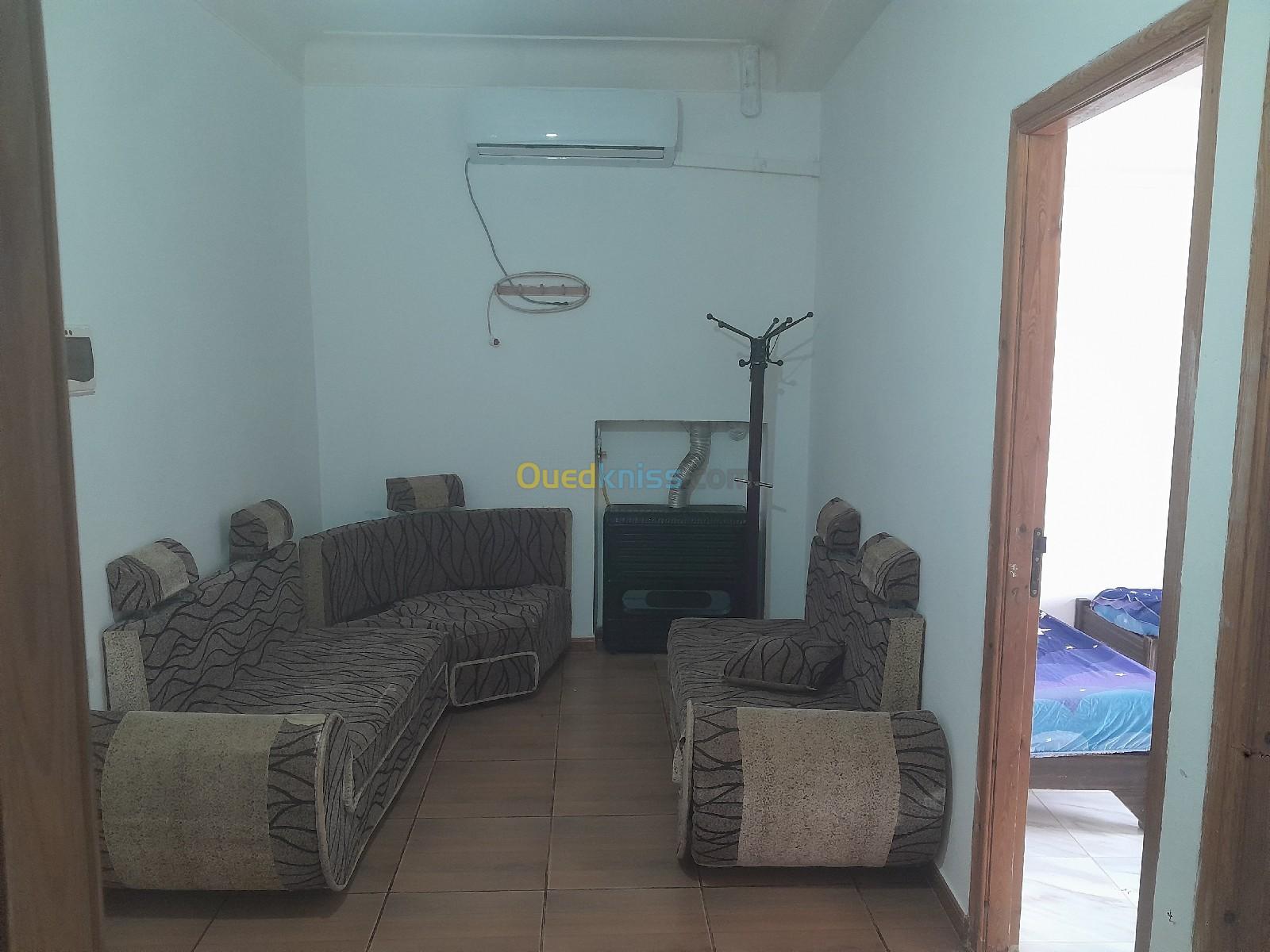 Location vacances Niveau De Villa F3 Jijel El aouana