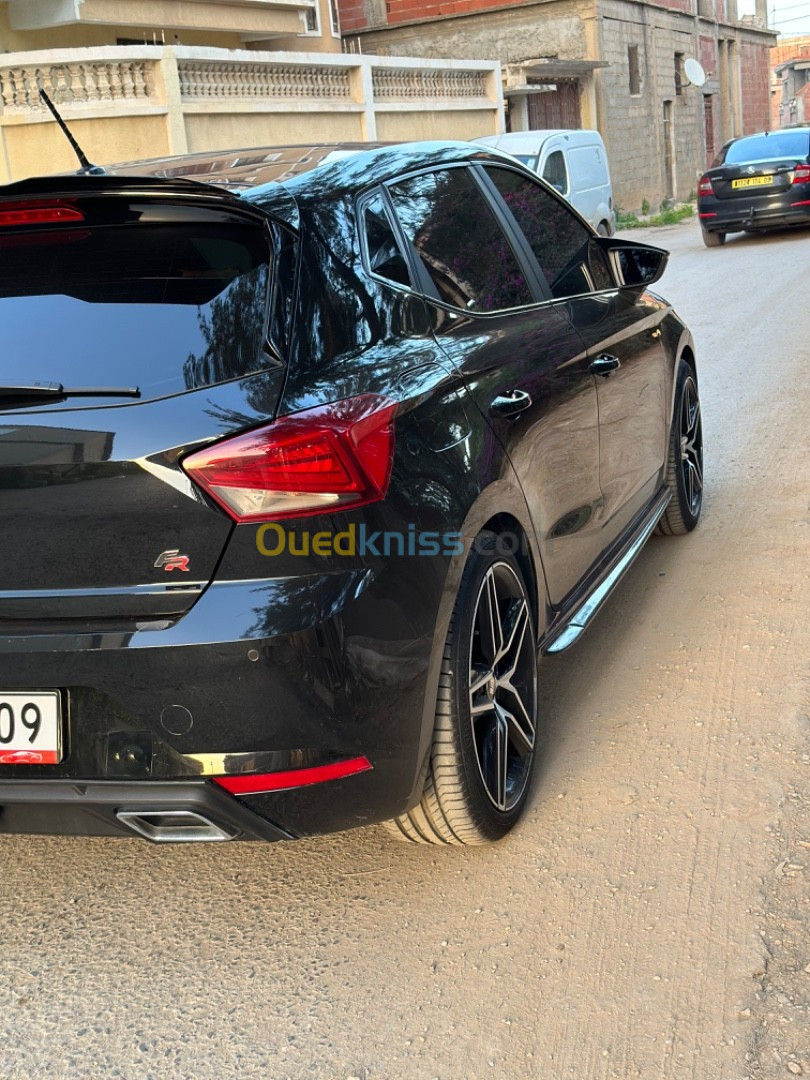 Seat Ibiza 2018 HIGH