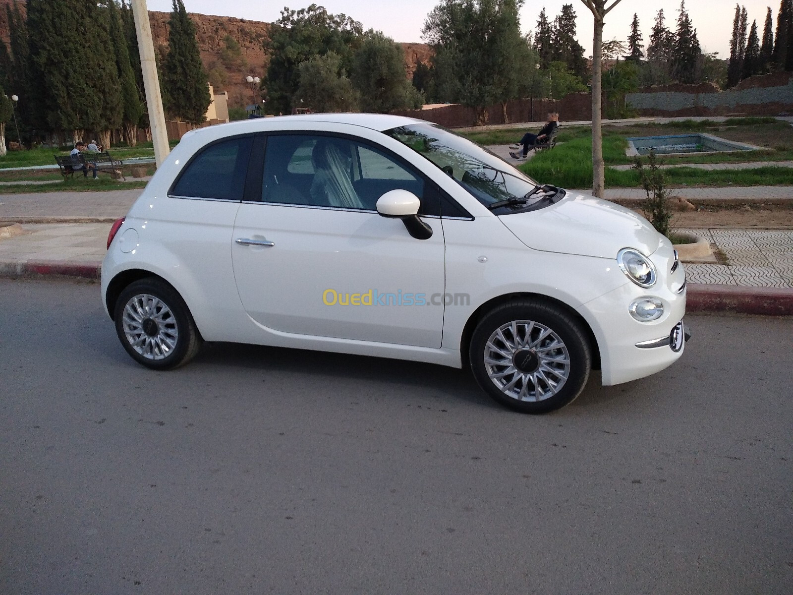 Fiat 500 2024 dolcevita Oran