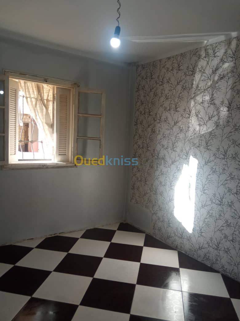 Location Appartement F2 Oran Hassi bounif