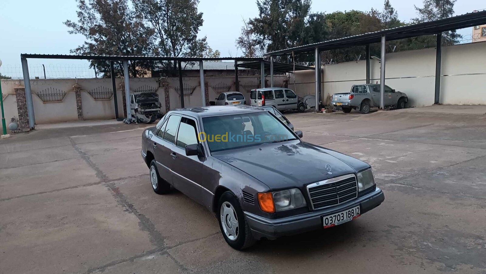 Mercedes Classe E 1988 Classe E