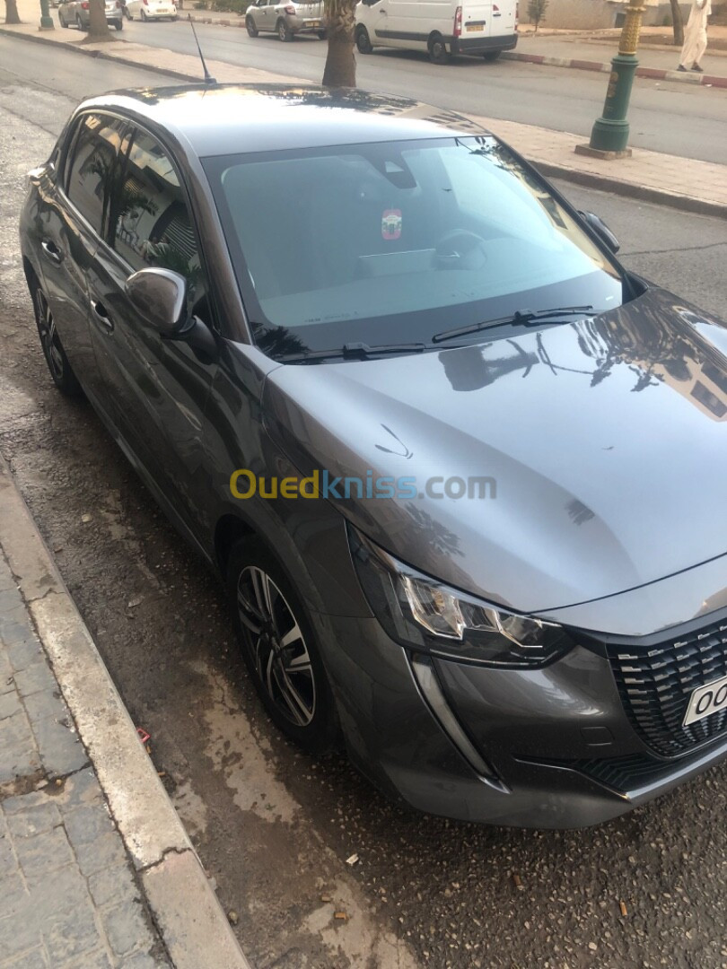 Peugeot 208 2022 Allure Facelift