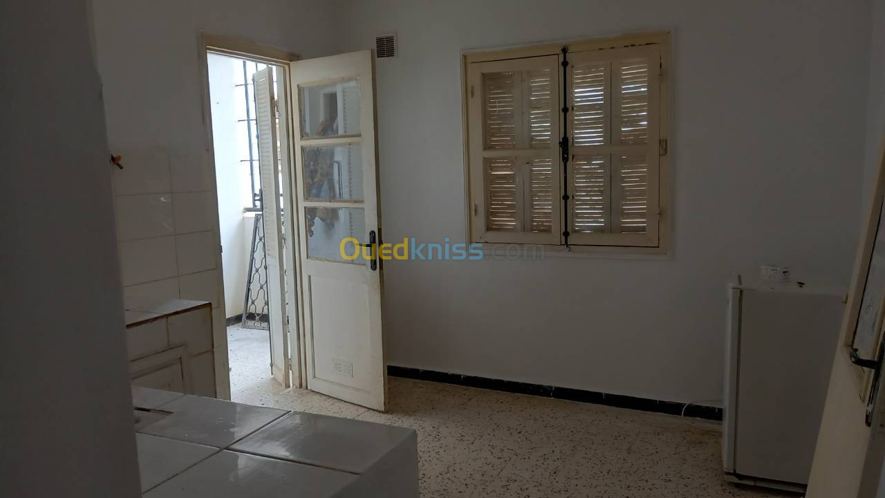 Vente Appartement F4 Relizane Relizane