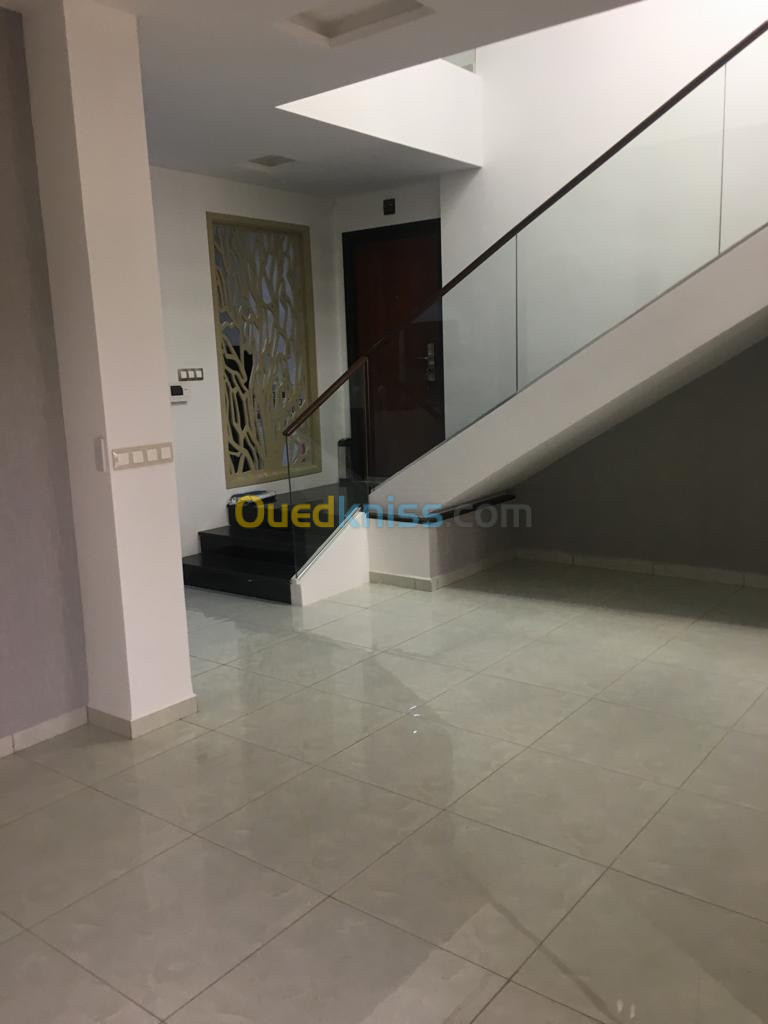 Vente Duplex F7 Alger El achour