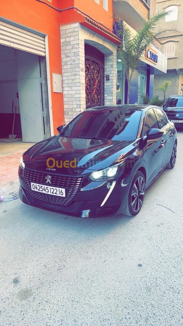 Peugeot 208 2022 Allure