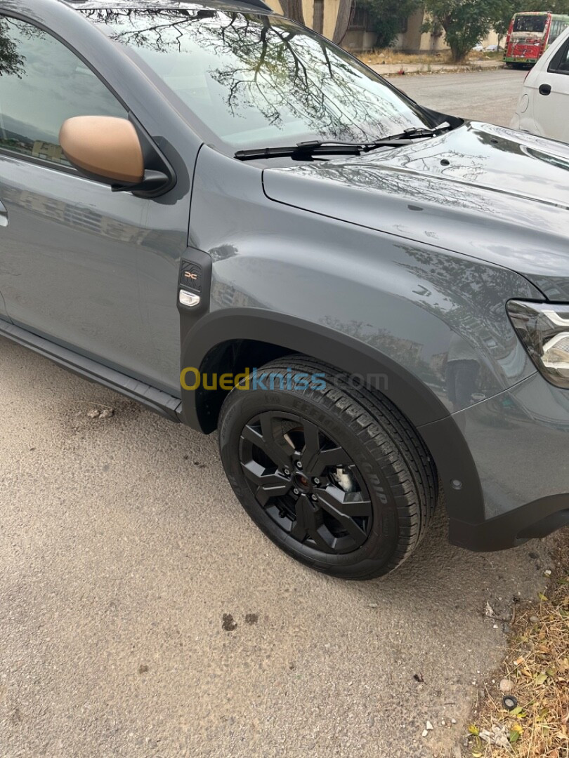 Dacia Duster extrême glod 2024 