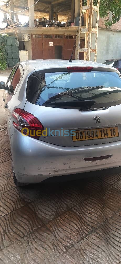 Peugeot 208 2014 Access