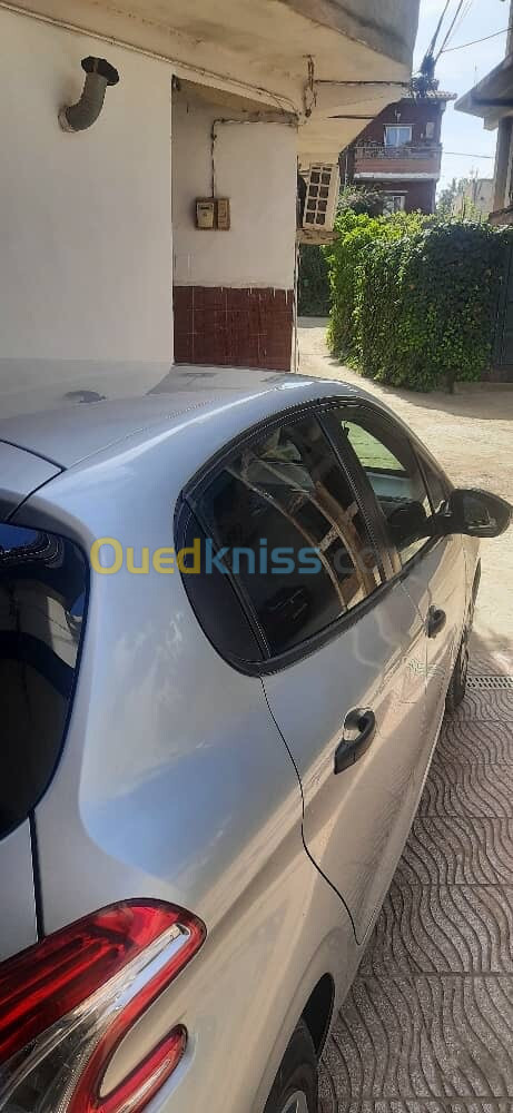 Peugeot 208 2014 Access