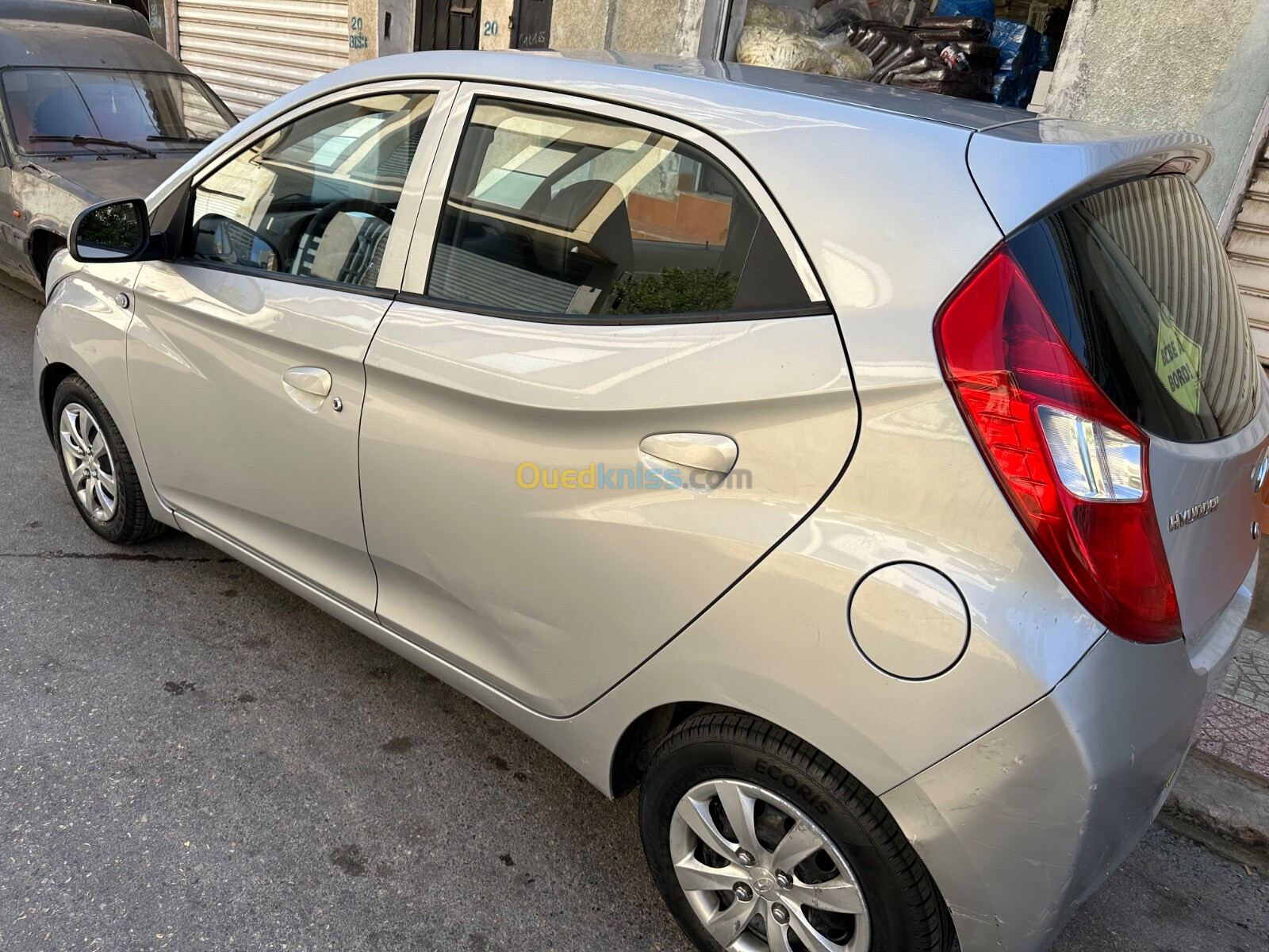 Hyundai EON 2012 