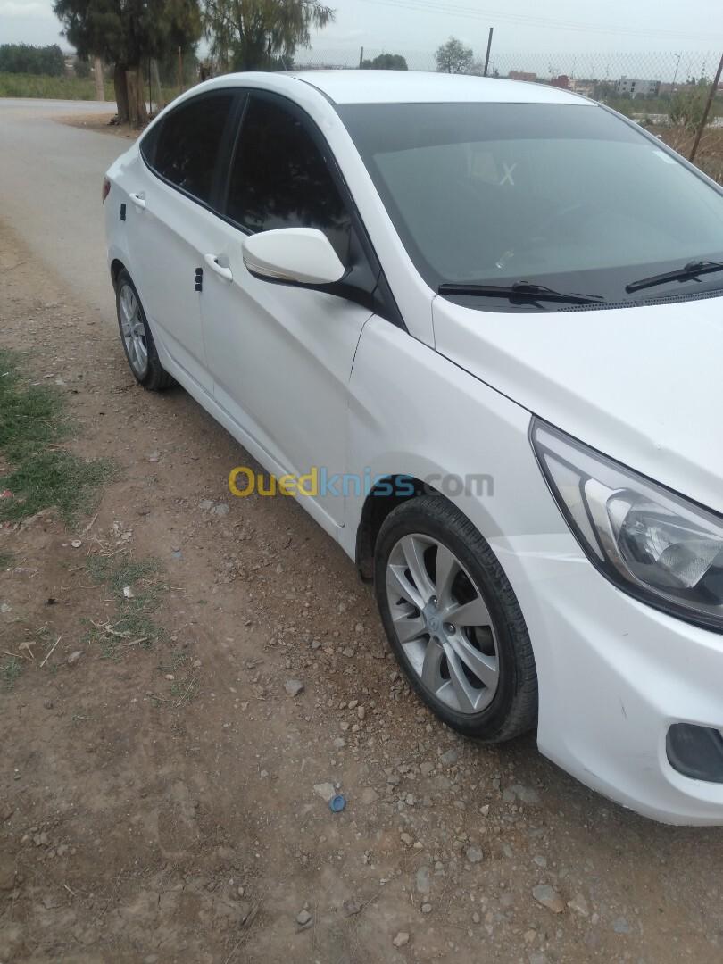 Hyundai Accent RB  4 portes 2019 Accent RB  4 portes