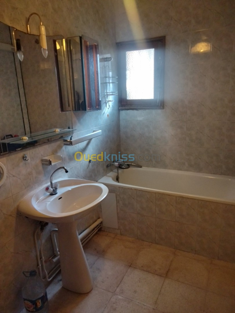 Location Appartement F5 Alger Birkhadem