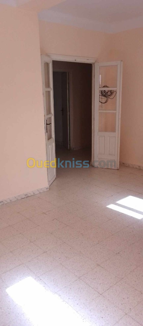 Vente Appartement F4 Bouira El asnam